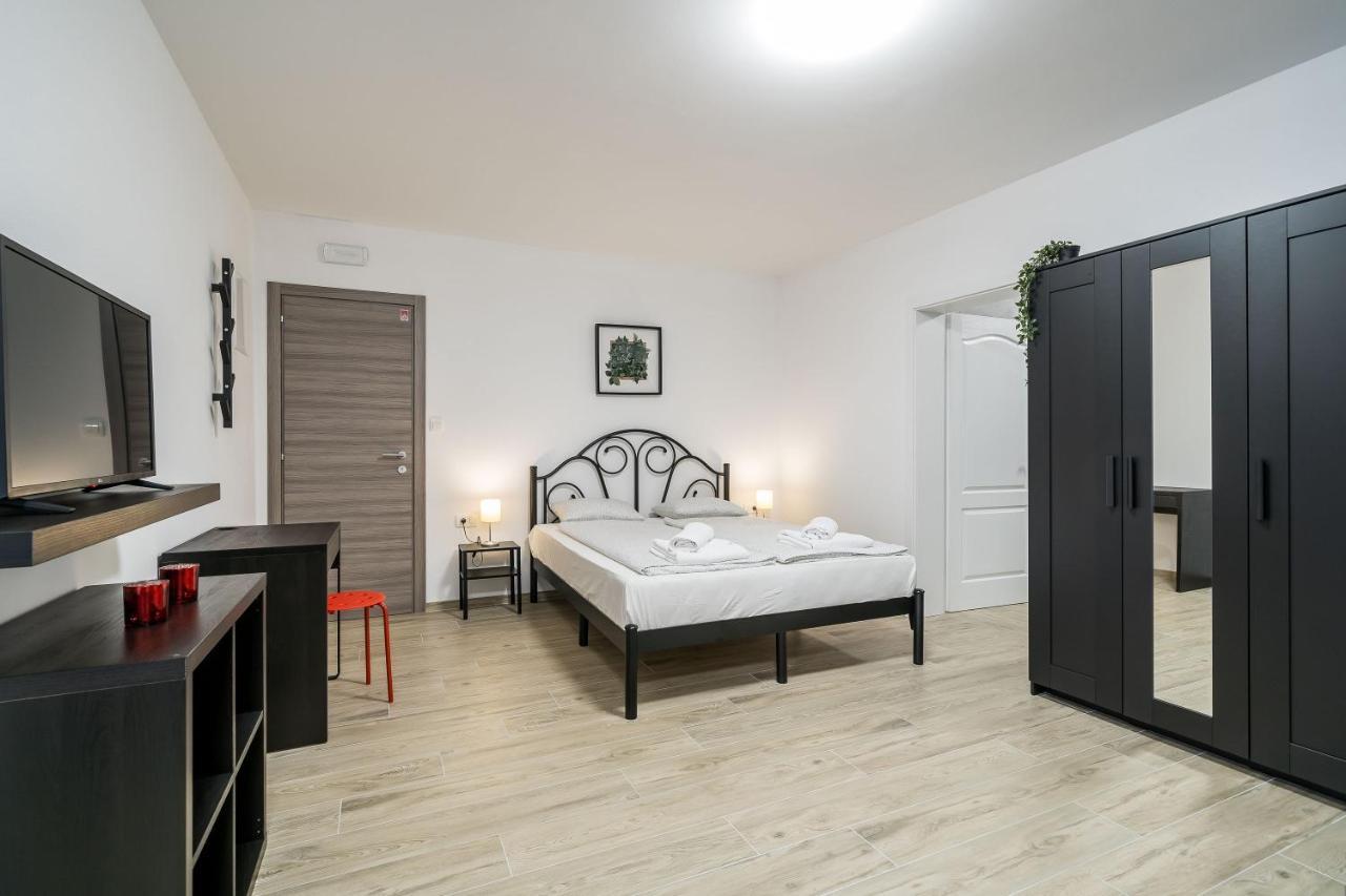 Residence & Pool Villa Schwarz Suites تْسافتات المظهر الخارجي الصورة