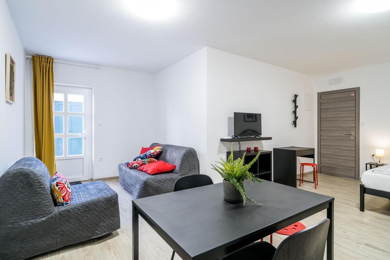 Residence & Pool Villa Schwarz Suites تْسافتات المظهر الخارجي الصورة