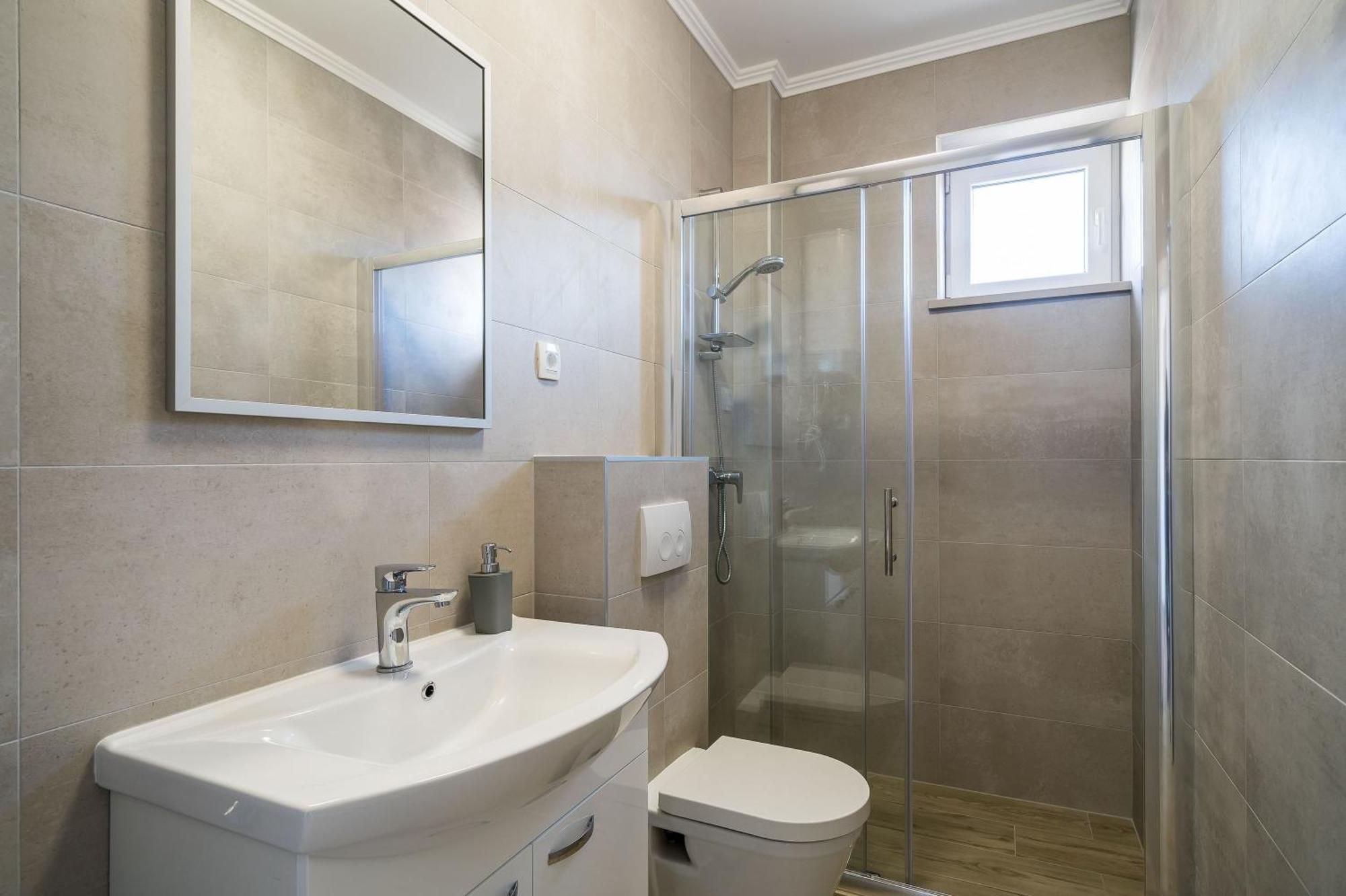 Residence & Pool Villa Schwarz Suites تْسافتات الغرفة الصورة